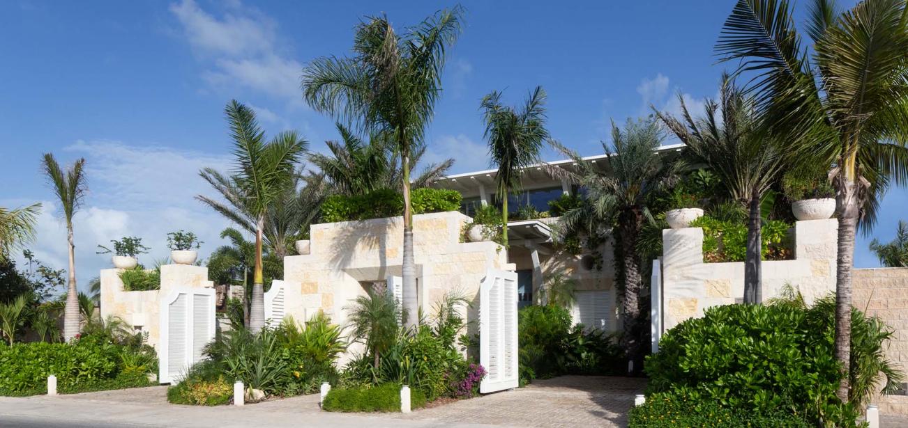 cancun villa rentals